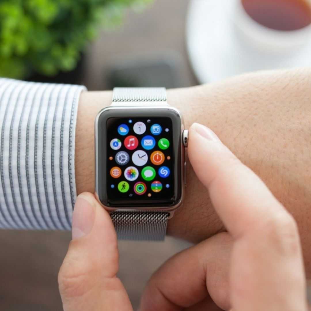 How Does a Smartwatch Work
